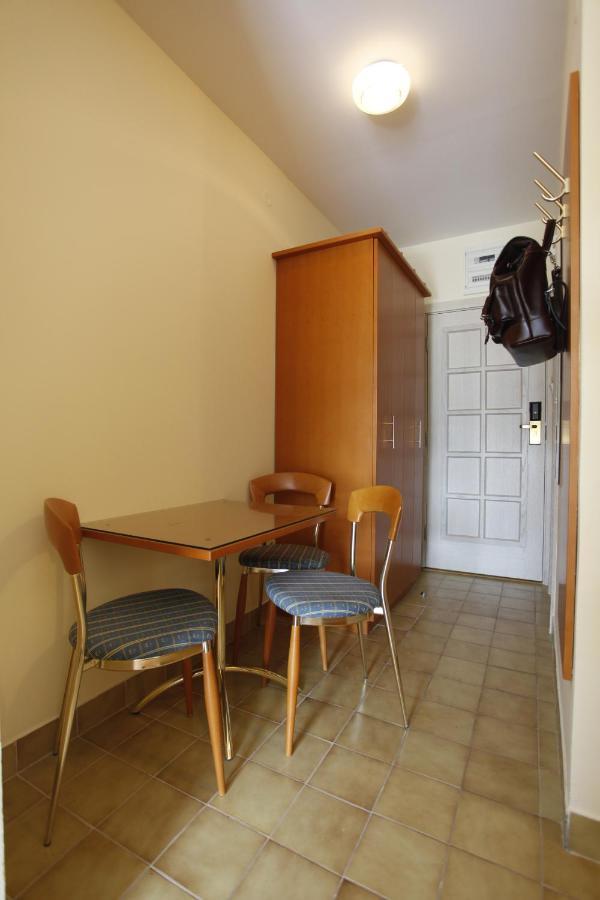 Apartments Perovic 布德瓦 外观 照片