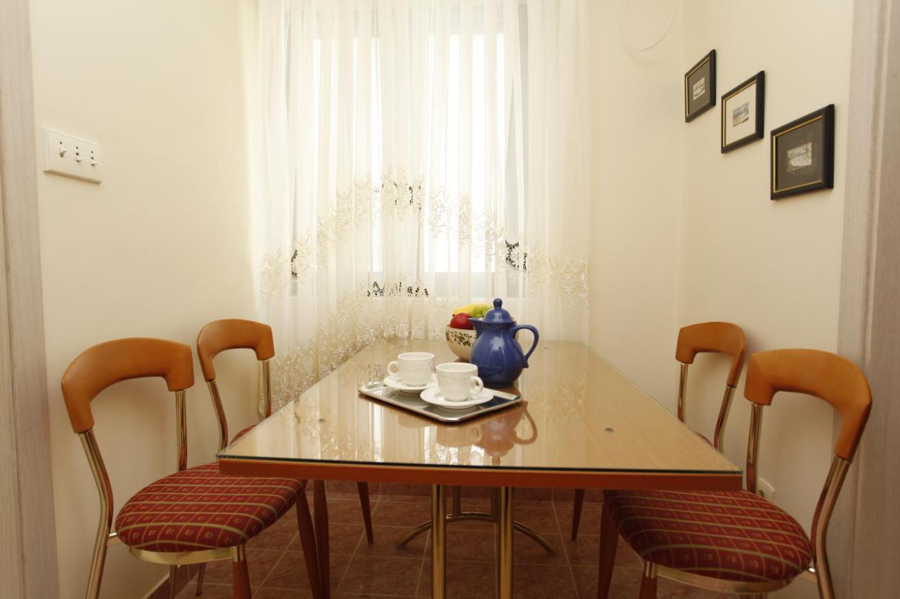 Apartments Perovic 布德瓦 外观 照片